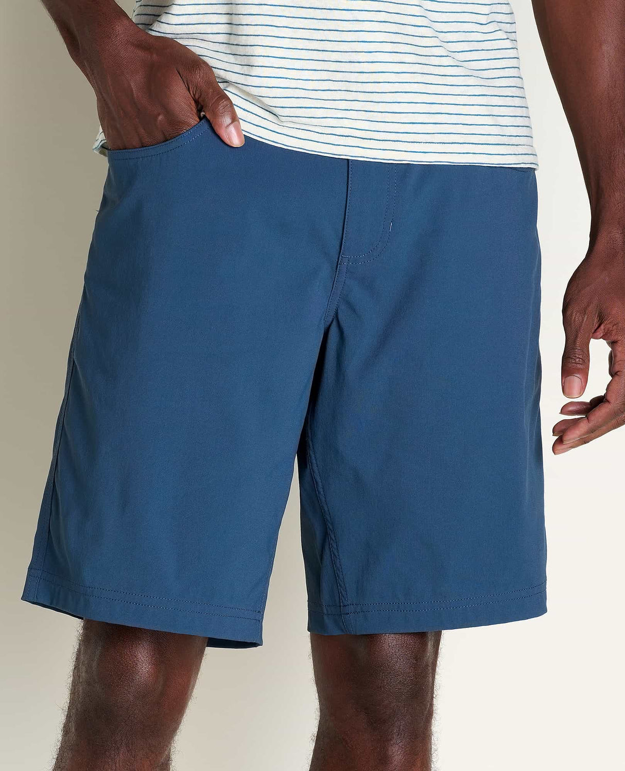 Rover II Canvas Short - Men's