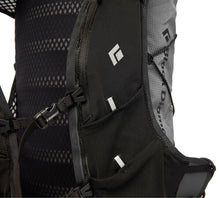 Load image into Gallery viewer, Black Diamond Distance 15 Backpack
