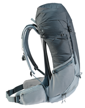 Load image into Gallery viewer, Deuter Futura 32 Hiking Backpack

